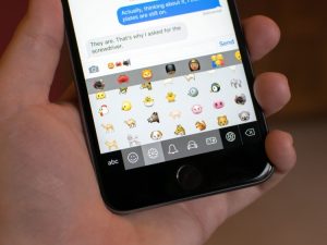 sm.swiftkey-142-iphone6s-plus-hero-fixed.750